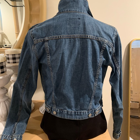 American Eagle Outfitters “Women’s” Jean Jacket - Picture 2 of 5